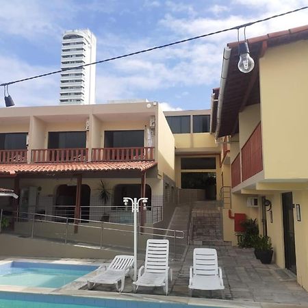 Laina´s Place Hotel Natal Exterior foto